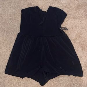 Express Romper (Large) NWT